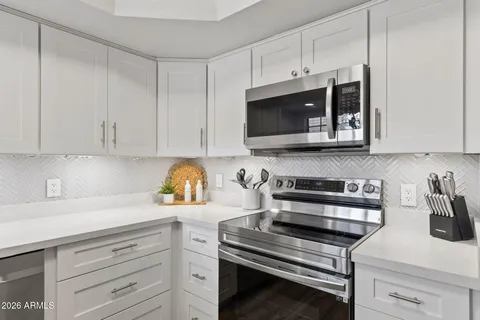 $449,900 | 7950 East Starlight Way, Unit 103, Scottsdale, AZ 85250