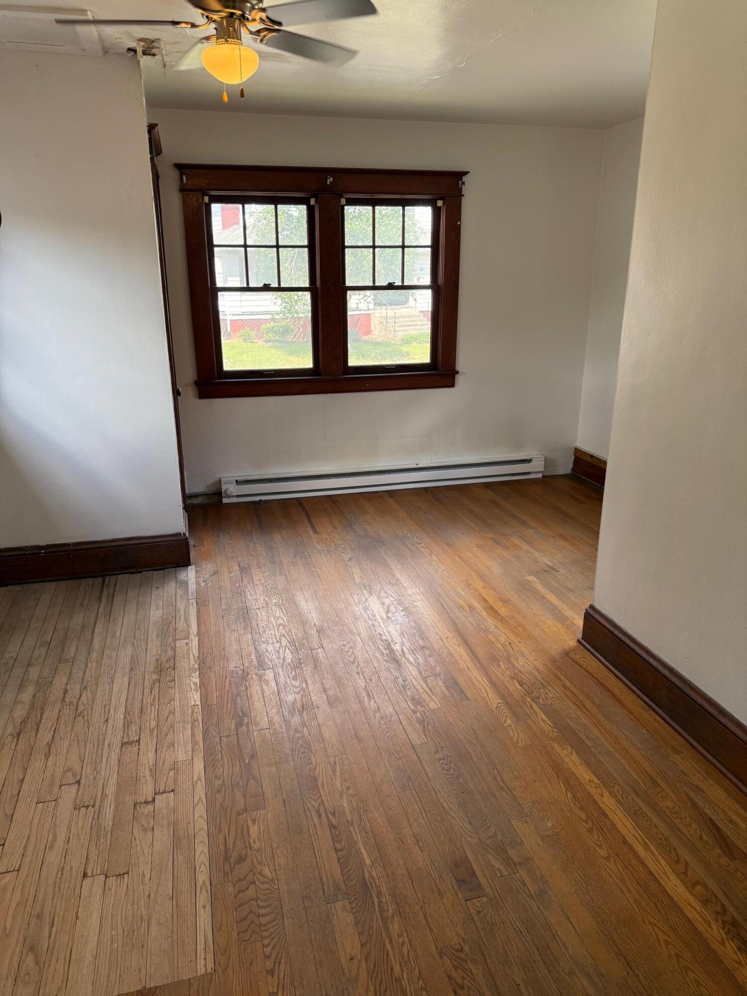 111 Rosedale Avenue Covington, VA 24426 - Photo 20 of 26 Upper Level