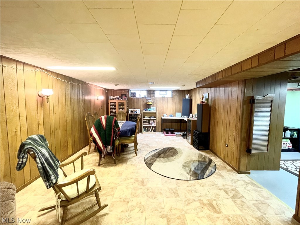 9132 Reichert Road Cleveland, OH 44130 - Photo 21 of 27