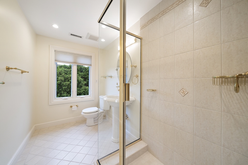73 Countryside Road Newton, MA 02459 - Photo 23 of 42
