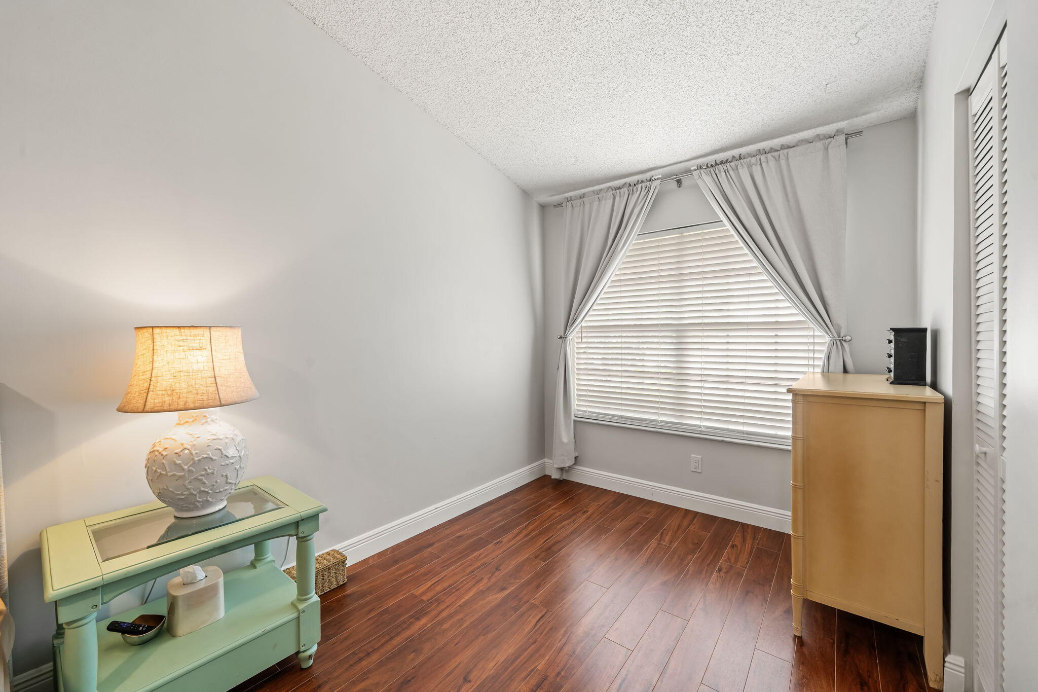 5250 Sapphire Valley Boca Raton, FL 33431 - Photo 27 of 35 Primary Suite