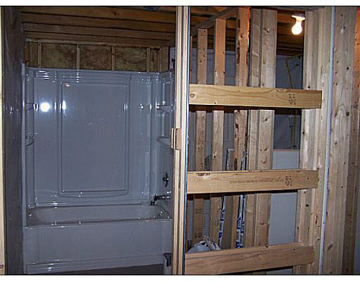 4301 Portage Road South Bend, IN 46628 - Photo 11 of 15 Gallery Image 11