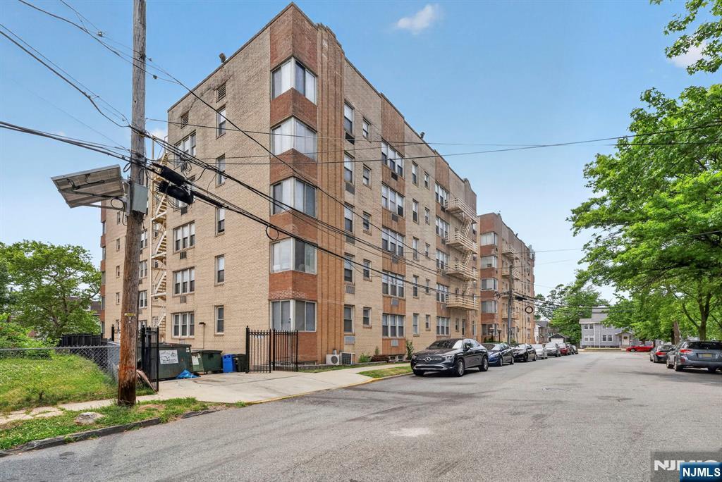 19 Lyons, Unit 204 Newark, NJ 07112 - Photo 21 of 21