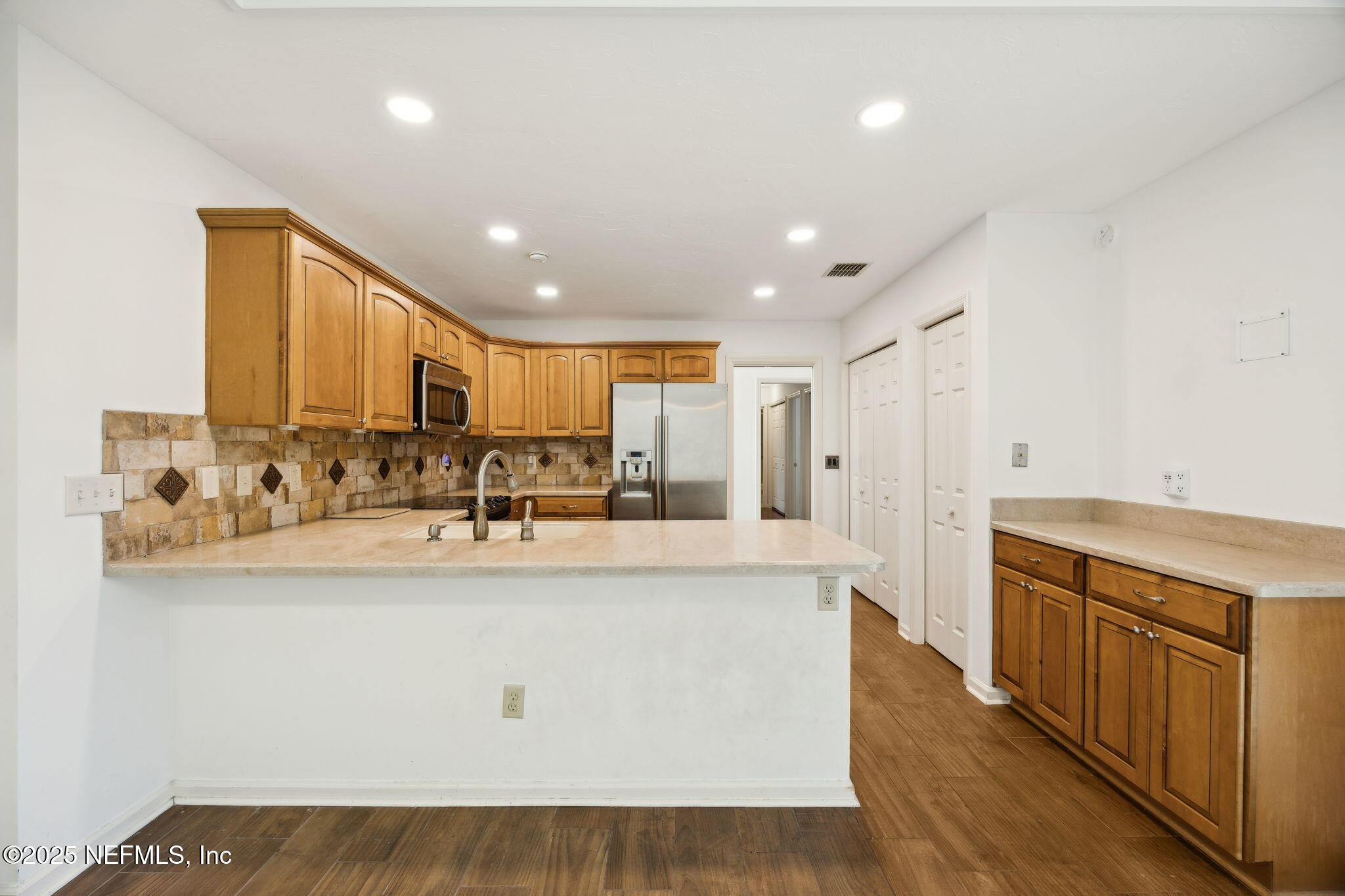 4063 Mizner Court Jacksonville, FL 32217 - Photo 8 of 28 Large Eat in Kitchen