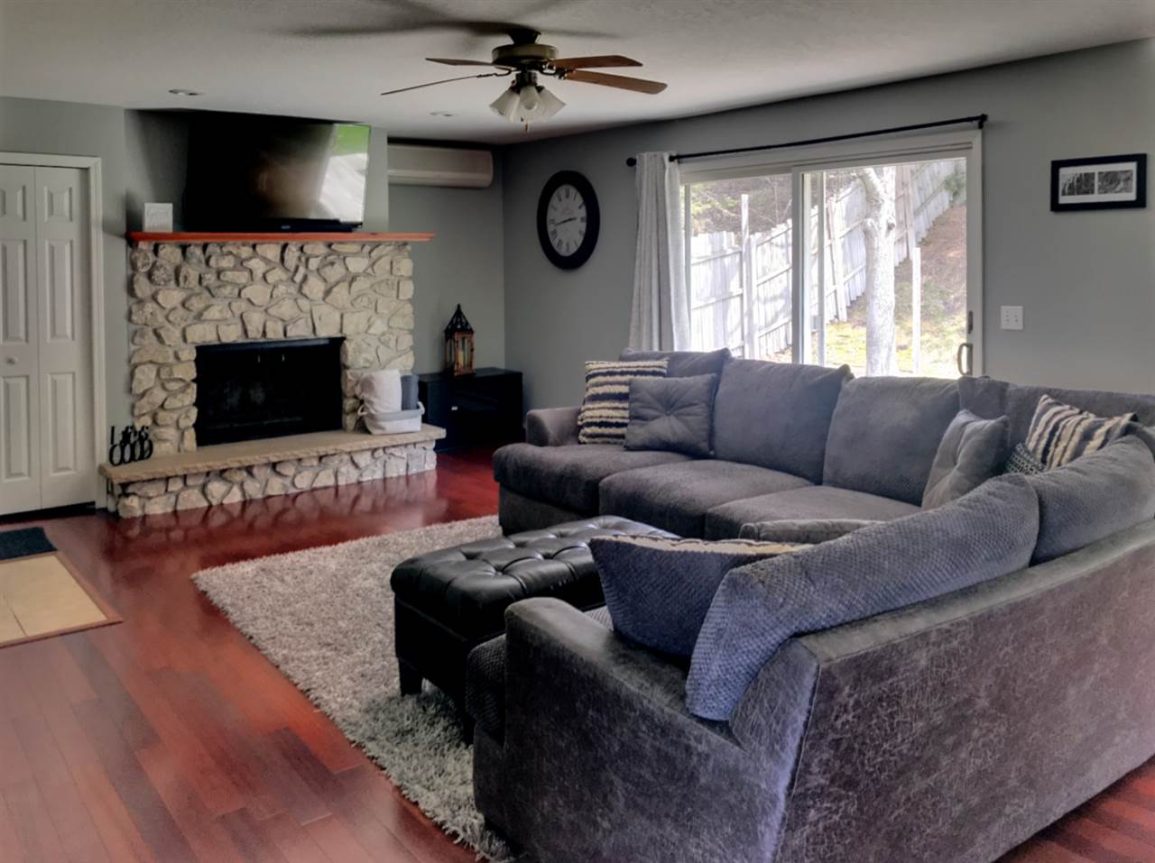 693 Holly Road Cadillac, MI 49601 - Photo 14 of 35 1860524-13.JPG