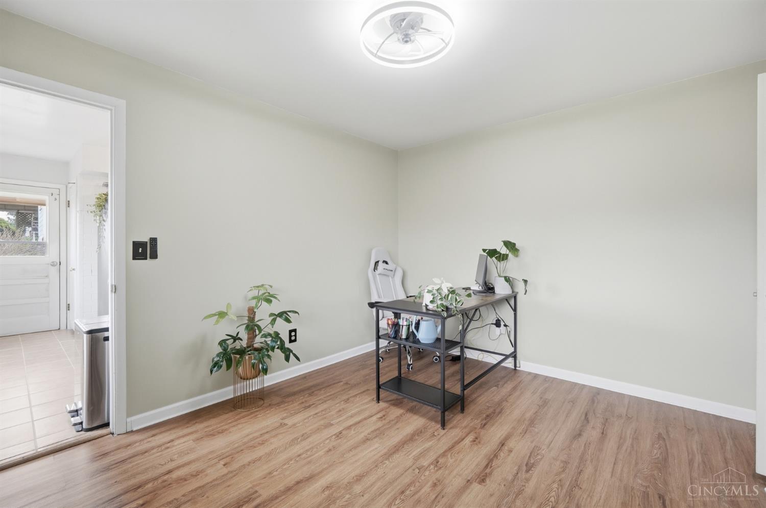 3916 Ridgecombe Drive Cincinnati, OH 45248 - Photo 25 of 58