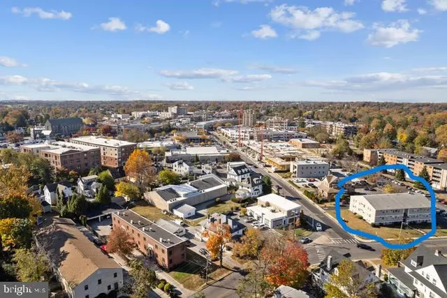 $3,650 | 48 Llanfair Road, Unit 7, Ardmore, PA 19003