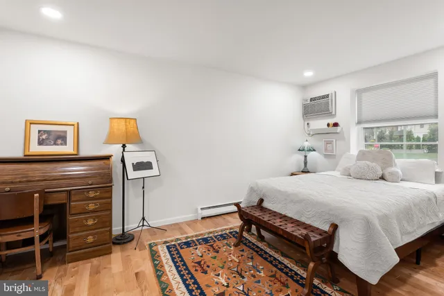 $3,650 | 48 Llanfair Road, Unit 7, Ardmore, PA 19003