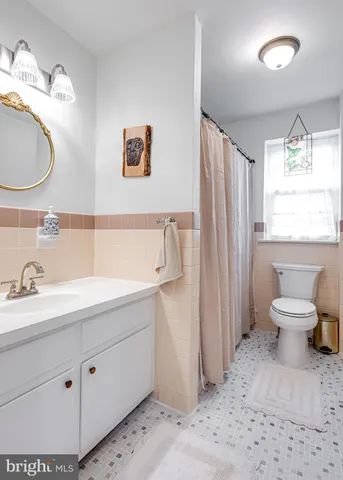 $3,650 | 48 Llanfair Road, Unit 7, Ardmore, PA 19003