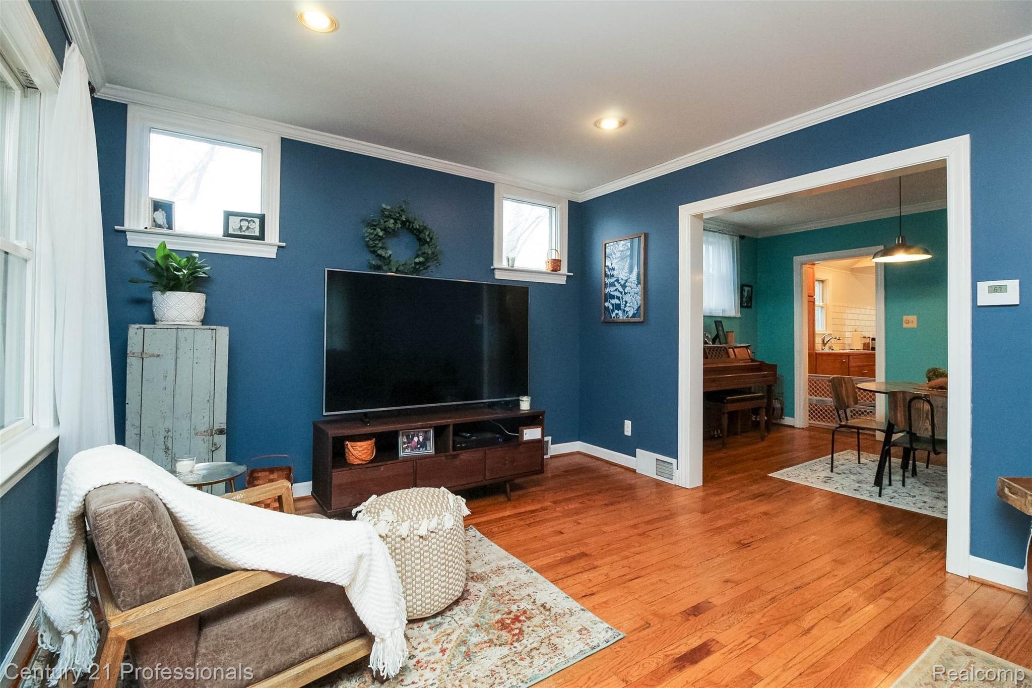 6091 Livernois Road Troy, MI 48098 - Photo 7 of 60 6.jpg