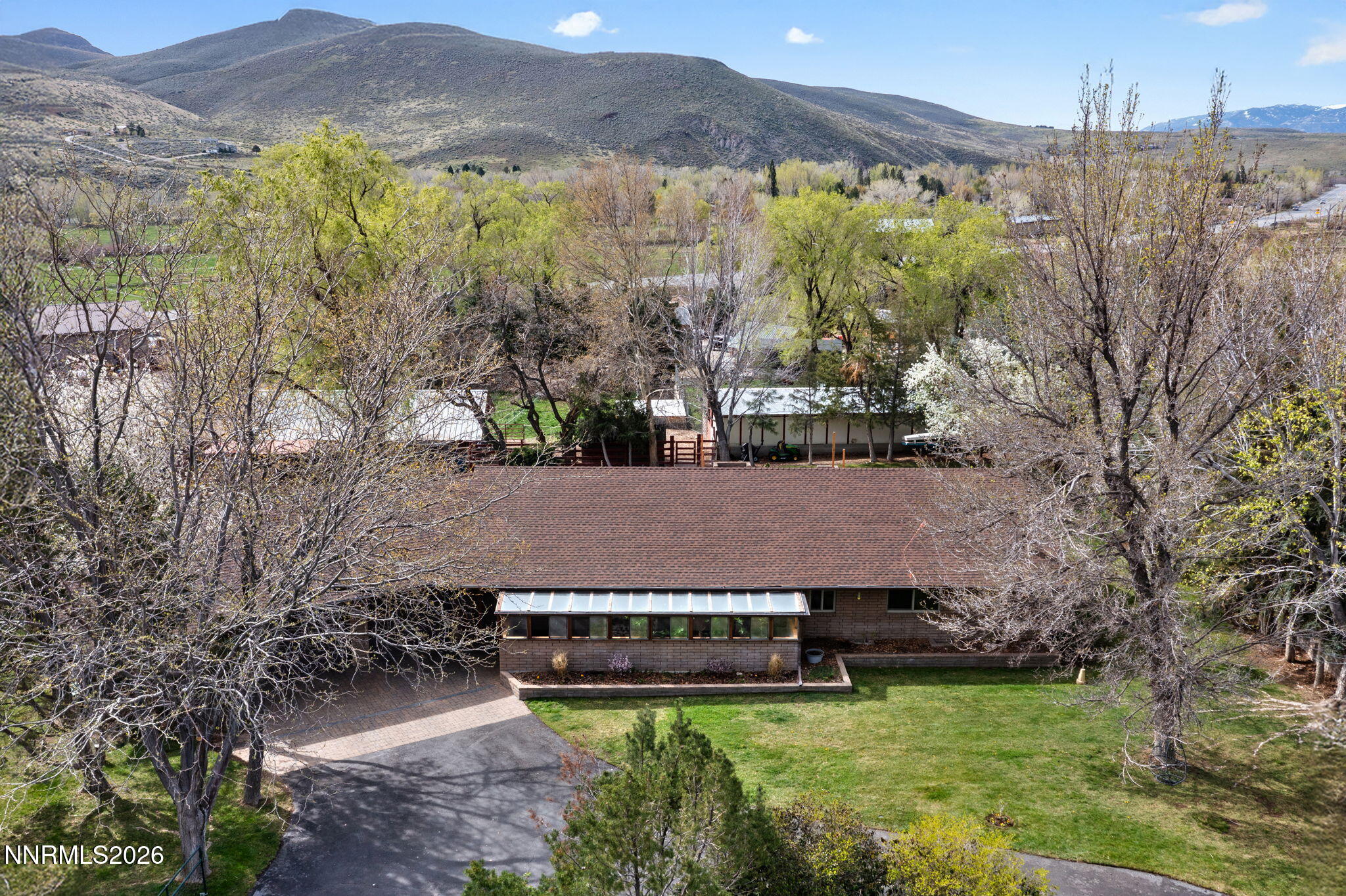 20980 Eaton Road Reno, NV 89521 - Photo 3 of 53 7-web-or-mls-DJI_0886
