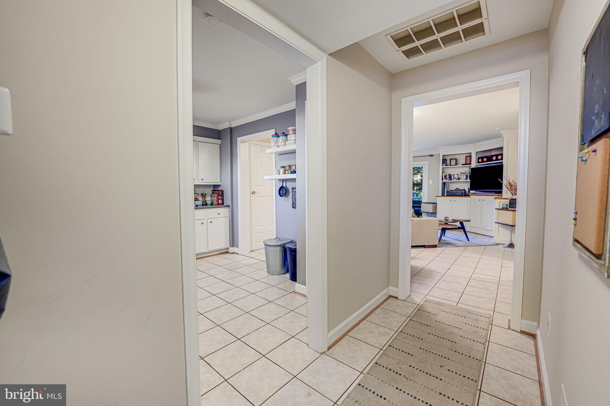 14499 Golden Oak Road Centreville, VA 20121 - Photo 2 of 24