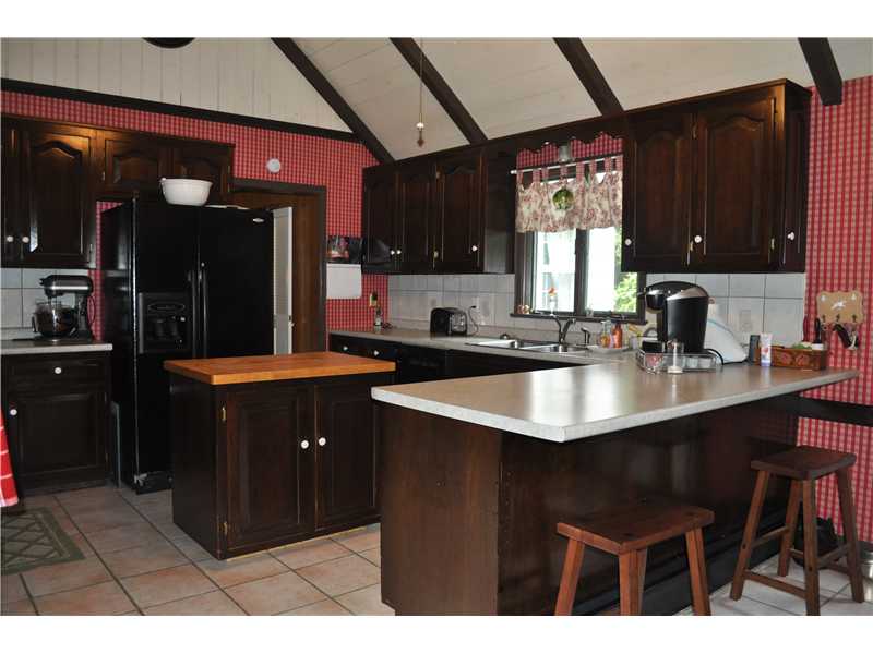 711 Colwell Road Burrillville, RI 02830 - Photo 7 of 18 Kitchen.