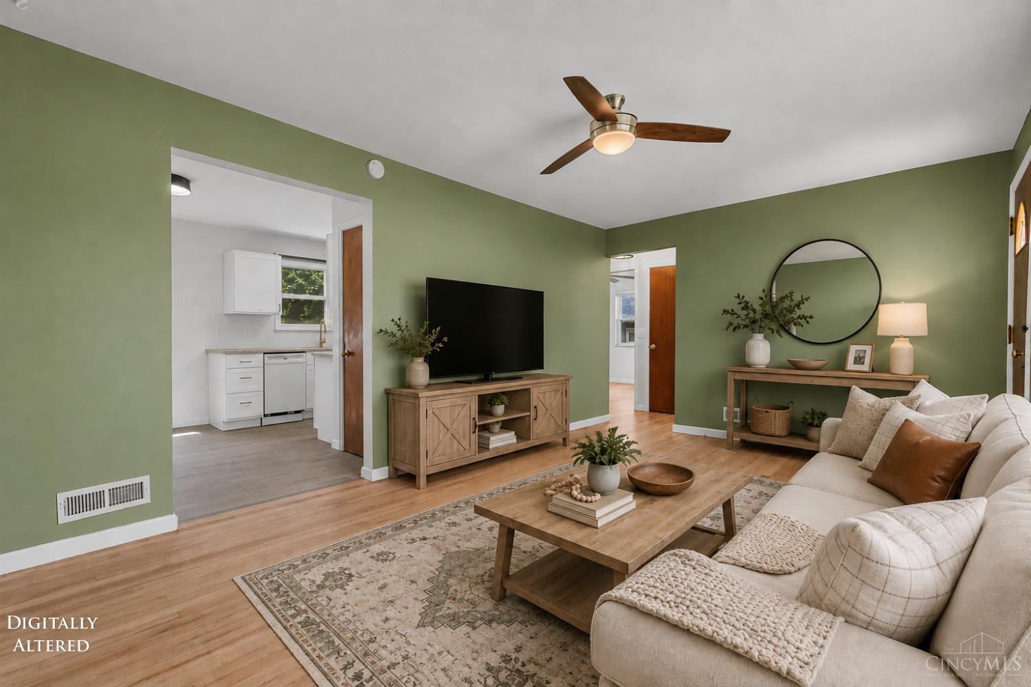 2361 East Galbraith Road Reading, OH 45237 - Photo 5 of 45 Gallery Image 5