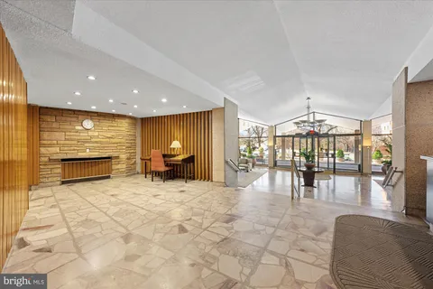 $1,690,000 | 1200 North Nash Street, Unit 838, Arlington, VA 22209