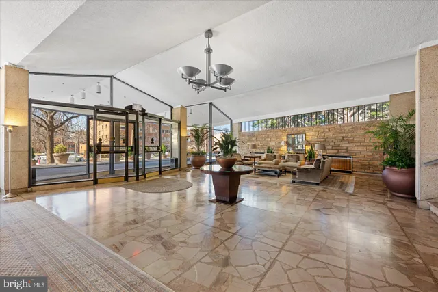 $1,640,000 | 1200 North Nash Street, Unit 838, Arlington, VA 22209