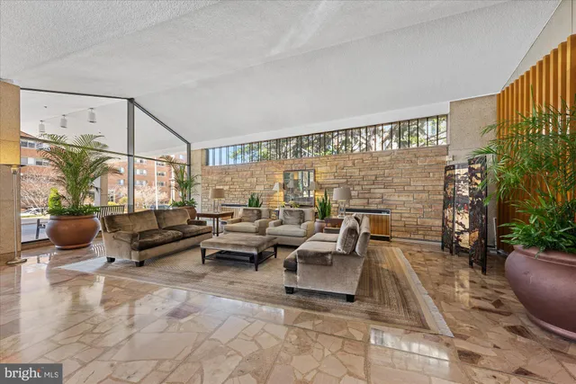 $1,690,000 | 1200 North Nash Street, Unit 838, Arlington, VA 22209