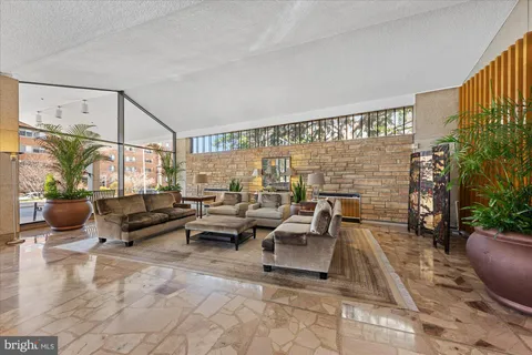 $1,690,000 | 1200 North Nash Street, Unit 838, Arlington, VA 22209