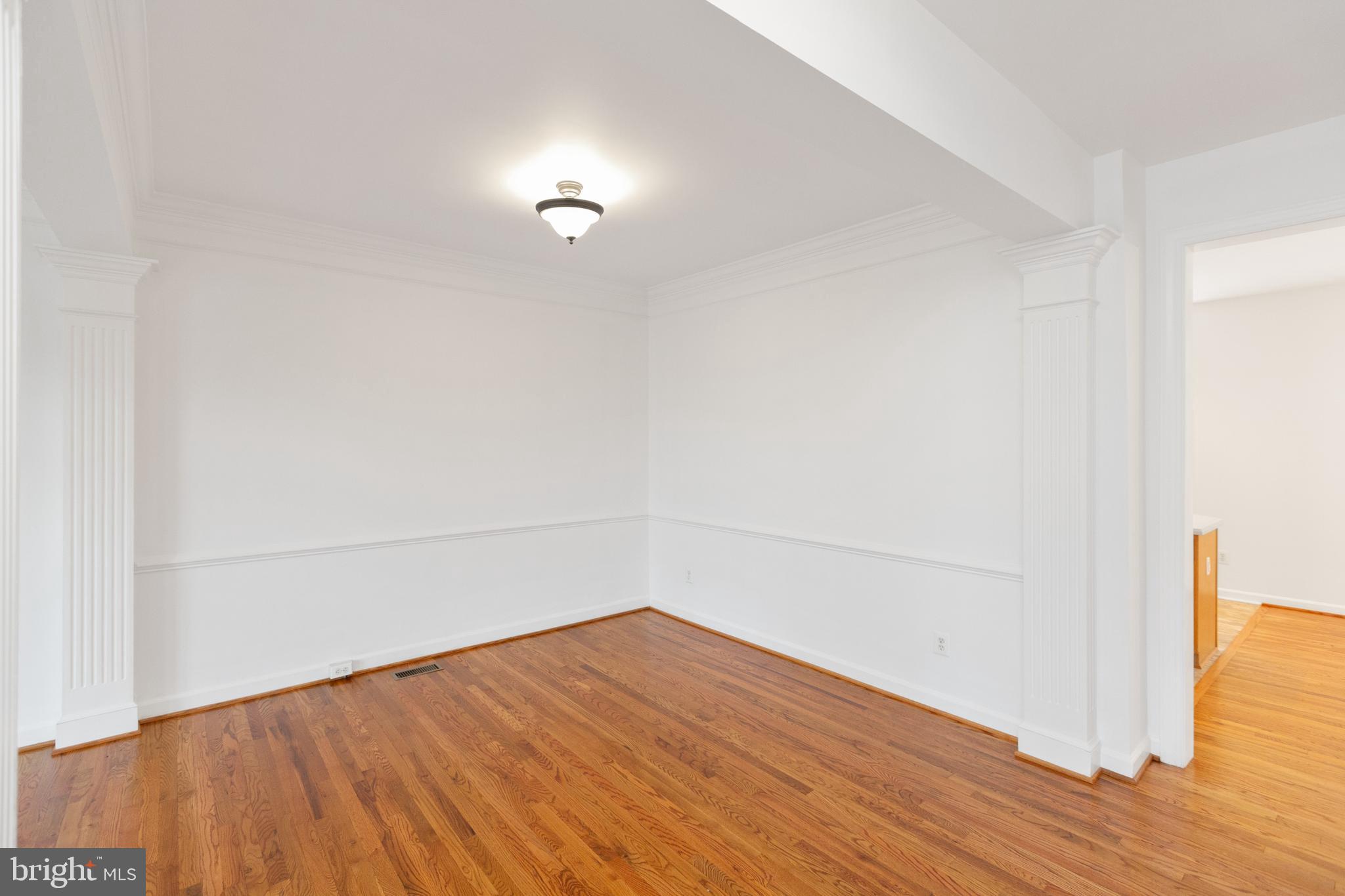 6495 Topsails Lane Springfield, VA 22150 - Photo 7 of 39 Gallery Image 7