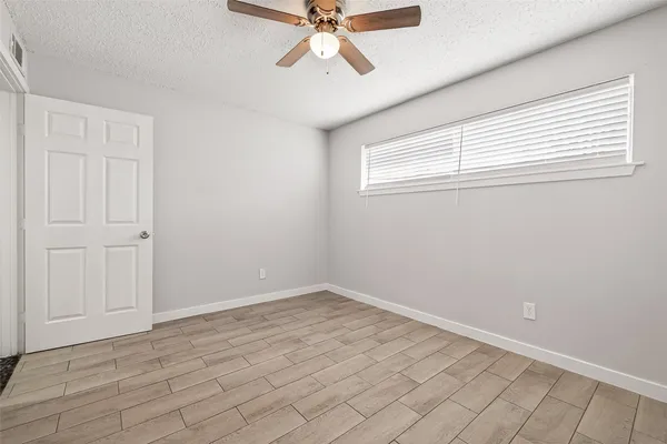 $1,500 | 1230 Shadowdale Drive, Unit 17, Houston, TX 77043