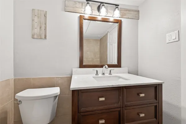 $1,500 | 1230 Shadowdale Drive, Unit 17, Houston, TX 77043