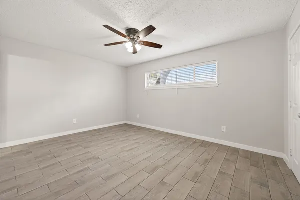 $1,500 | 1230 Shadowdale Drive, Unit 17, Houston, TX 77043