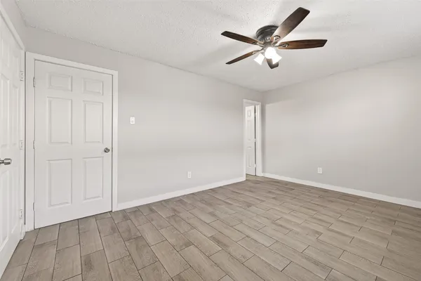 $1,500 | 1230 Shadowdale Drive, Unit 17, Houston, TX 77043