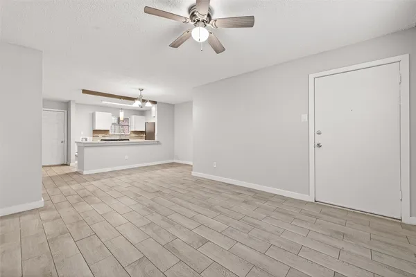 $1,500 | 1230 Shadowdale Drive, Unit 17, Houston, TX 77043