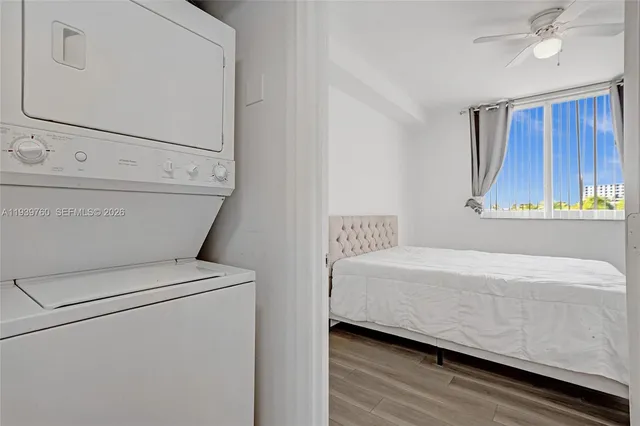 $2,550 | 2775 Northeast 187th Street, Unit 202, Aventura, FL 33180