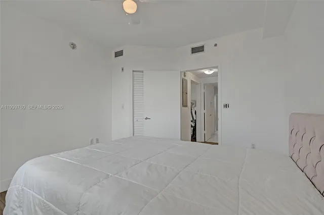 $2,550 | 2775 Northeast 187th Street, Unit 202, Aventura, FL 33180