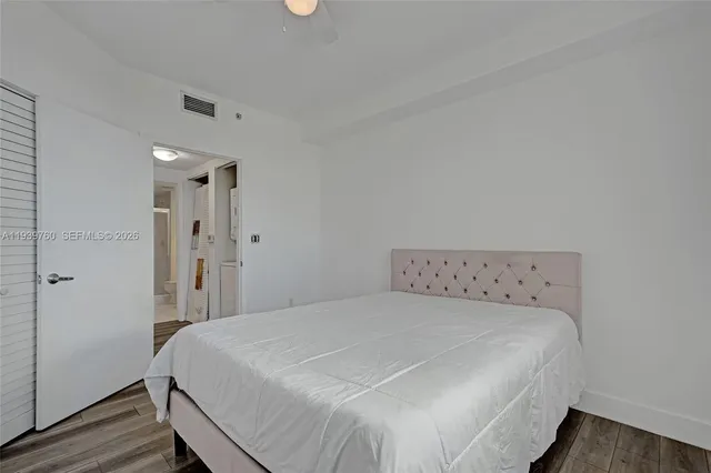 $2,550 | 2775 Northeast 187th Street, Unit 202, Aventura, FL 33180