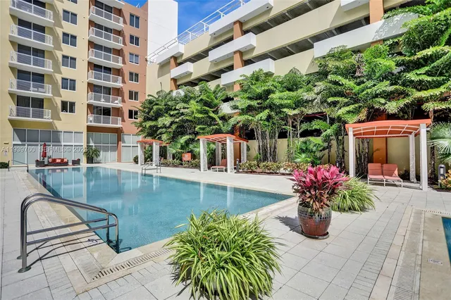 $2,550 | 2775 Northeast 187th Street, Unit 202, Aventura, FL 33180