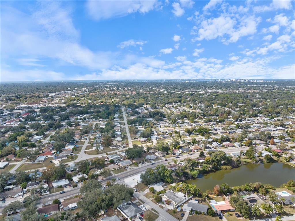 3525 McIntosh Road Sarasota, FL 34232 - Photo 39 of 40 an aerial view of a city