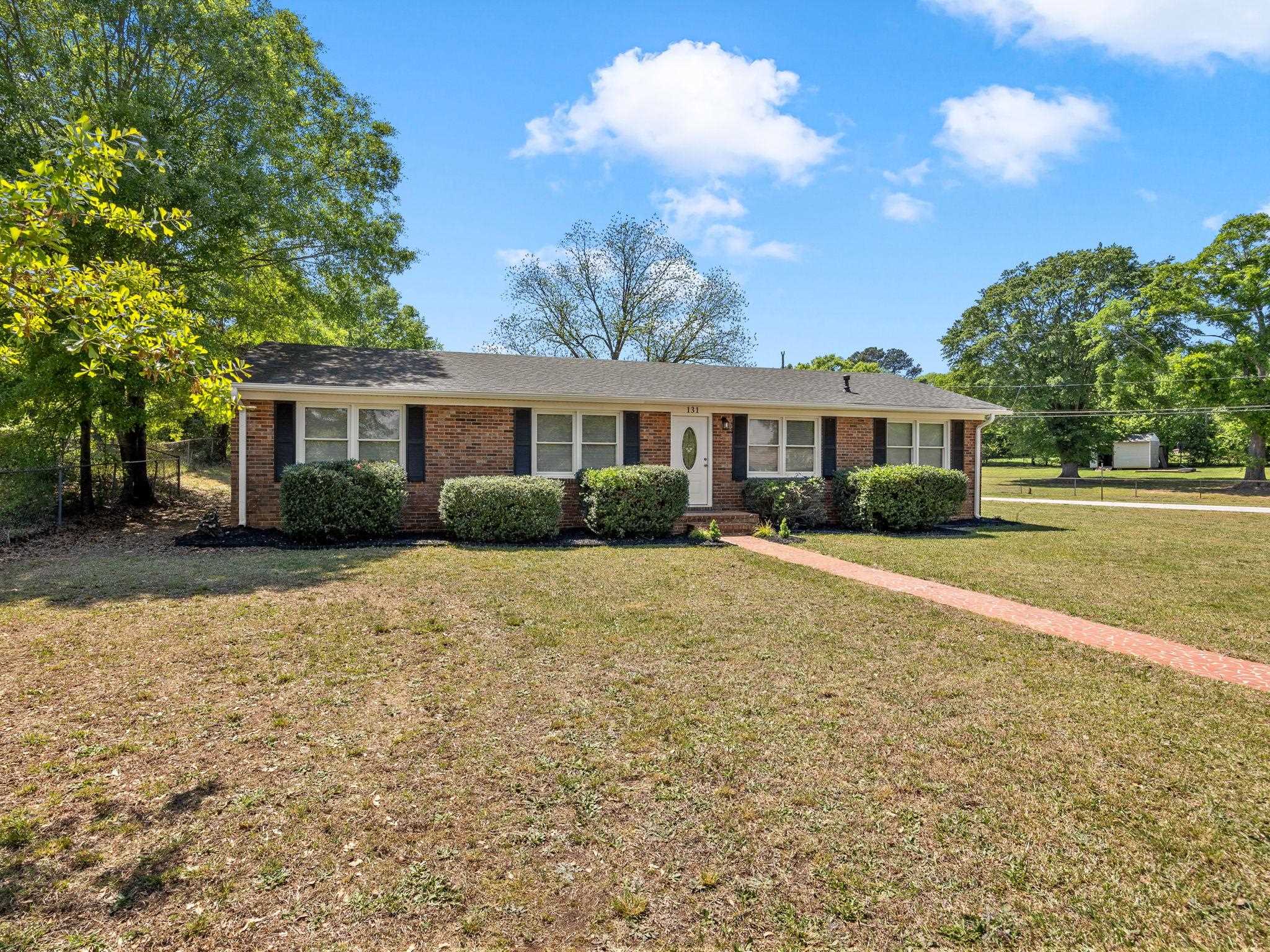 131 State Rd S-42-3395 Moore, SC 29369 - Photo 3 of 31