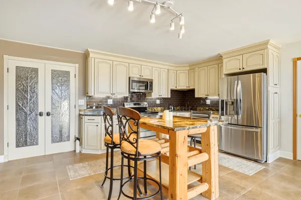 $819,500 | 50 Highway 335, Sheridan, WY 82801