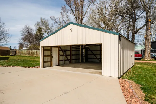 $819,500 | 50 Highway 335, Sheridan, WY 82801