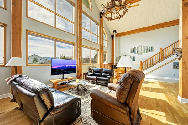 $819,500 | 50 Highway 335, Sheridan, WY 82801