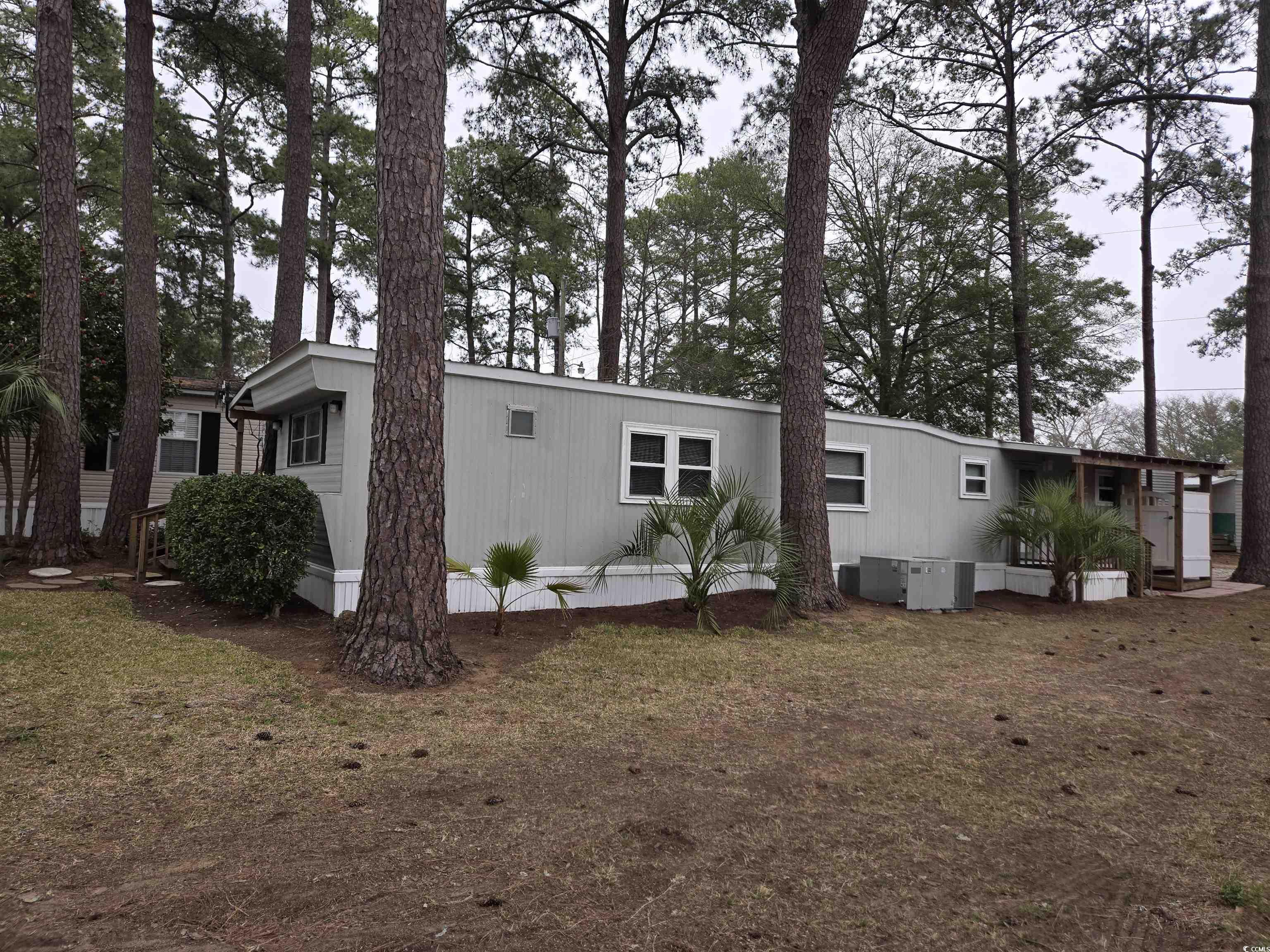 425 Delton Drive Murrells Inlet, SC 29576 - Photo 3 of 34 View of rear view of property