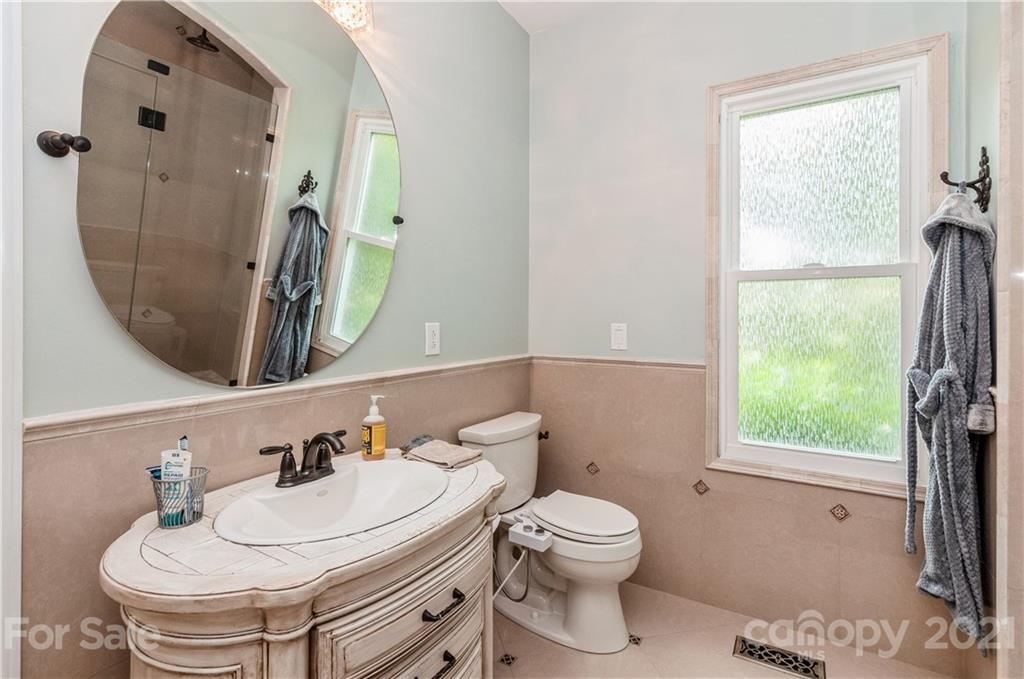 450 Beacon Knoll Lane Fort Mill, SC 29708 - Photo 18 of 43 Gallery Image 18