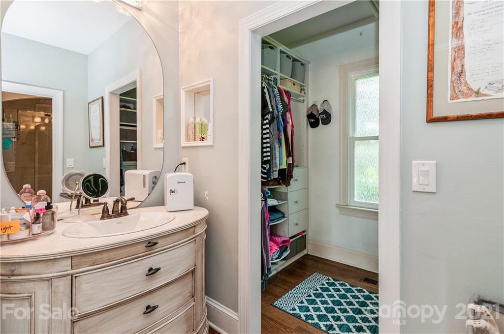 450 Beacon Knoll Lane Fort Mill, SC 29708 - Photo 20 of 43 Gallery Image 20
