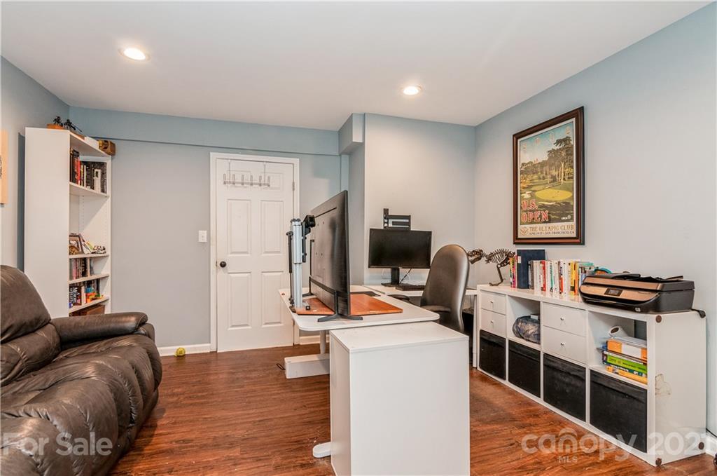 450 Beacon Knoll Lane Fort Mill, SC 29708 - Photo 29 of 43 Gallery Image 29