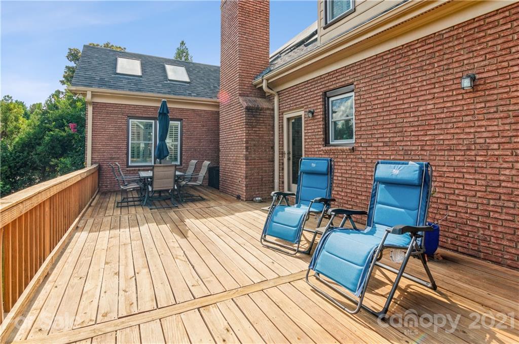 450 Beacon Knoll Lane Fort Mill, SC 29708 - Photo 32 of 43 Gallery Image 32