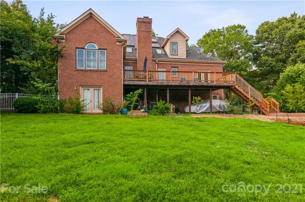 450 Beacon Knoll Lane Fort Mill, SC 29708 - Photo 33 of 43 Gallery Image 33