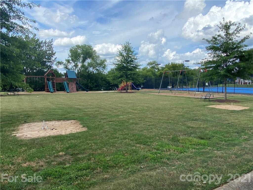 450 Beacon Knoll Lane Fort Mill, SC 29708 - Photo 40 of 43 Gallery Image 40