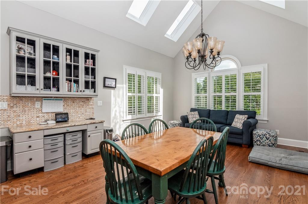 450 Beacon Knoll Lane Fort Mill, SC 29708 - Photo 9 of 43 Gallery Image 9