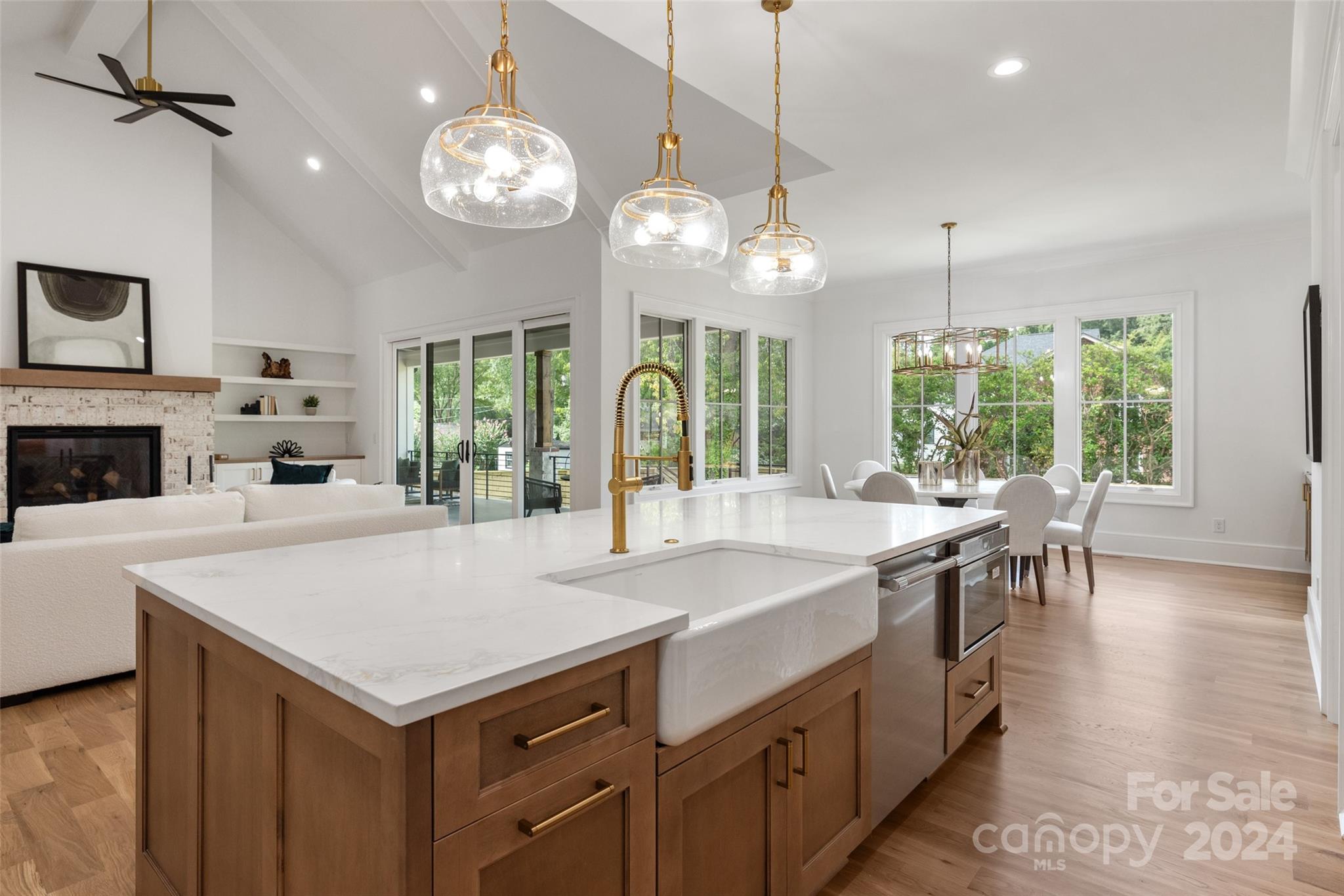 4700 Walker Road Charlotte, NC 28211 - Photo 11 of 44 Gallery Image 11