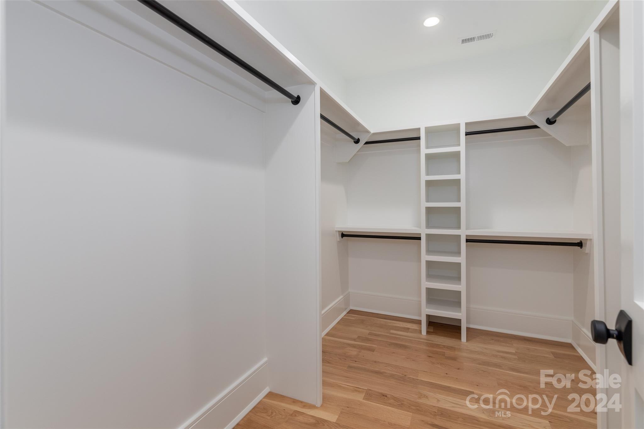 4700 Walker Road Charlotte, NC 28211 - Photo 30 of 44 Gallery Image 30