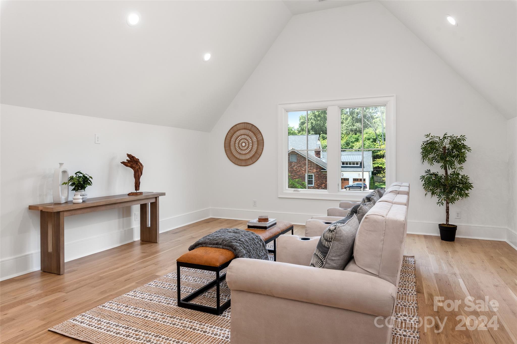 4700 Walker Road Charlotte, NC 28211 - Photo 34 of 44 Gallery Image 34