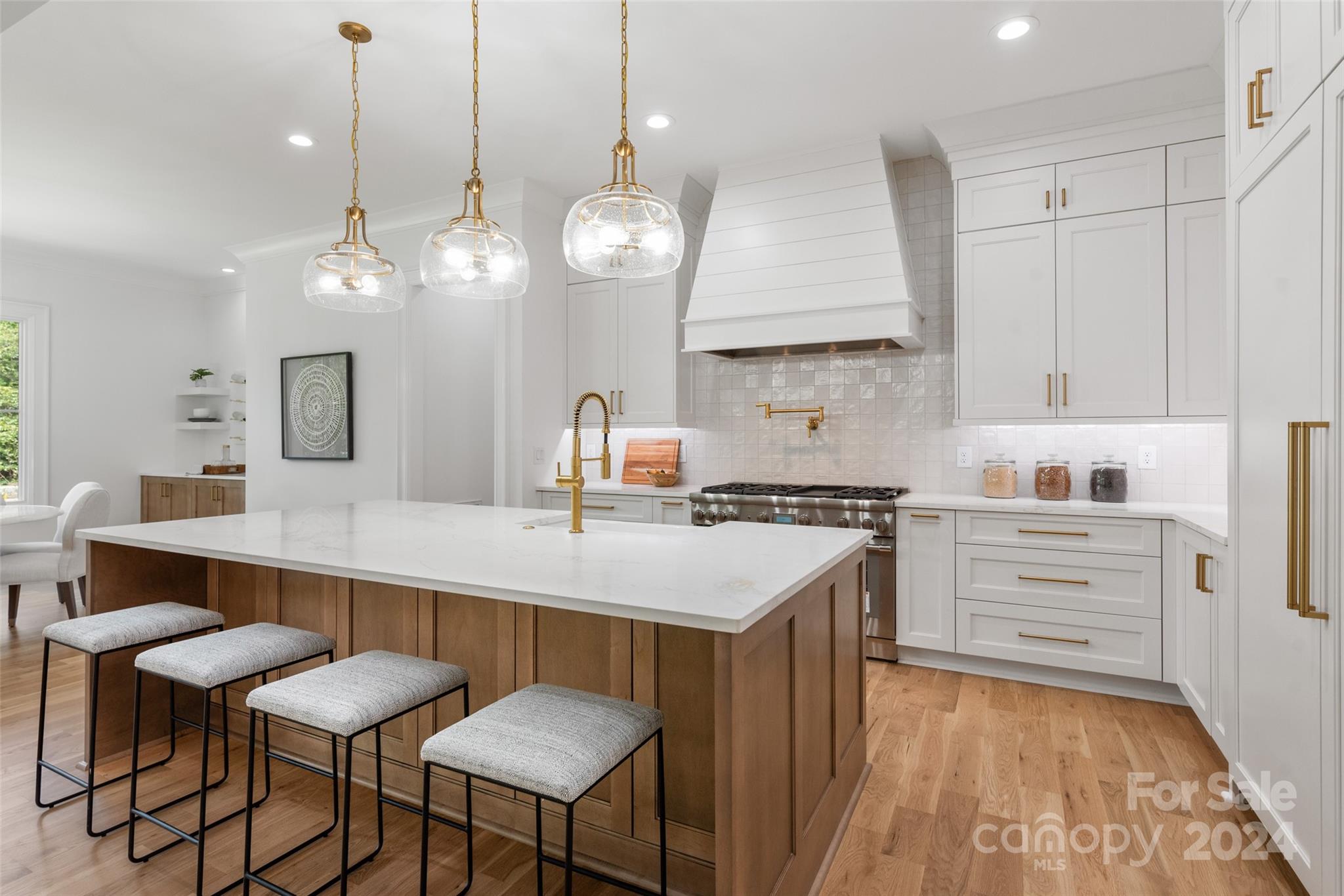 4700 Walker Road Charlotte, NC 28211 - Photo 9 of 44 Gallery Image 9