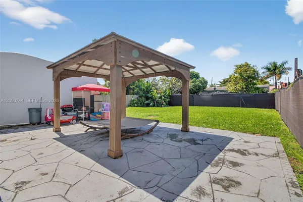 $1,200,000 | 1680 Northwest 22nd Court, Miami, FL 33125